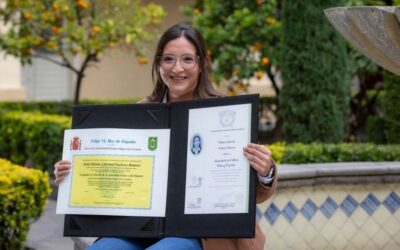 Egresada UAEMéx obtuvo el doble grado de licenciatura con universidad de Europa