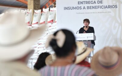 Gobernadora Delfina Gómez y Gobierno Federal entregan fertilizantes a productores del campo; Estado de México coadyuvará a la seguridad alimentaria del país