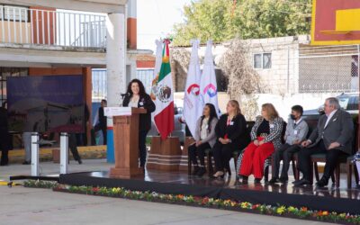 300 niñas y niños reciben aula construida por el Voluntariado del PJEdomex